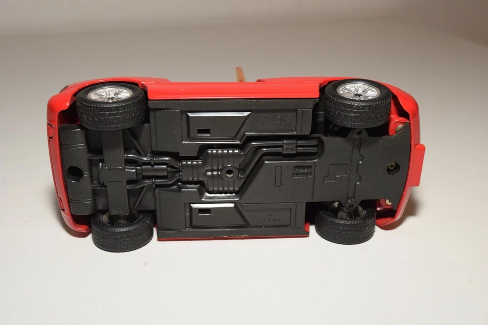 WW 1:24 REVELL BMW Z1 ROSSO OTTIME CONDIZIONI 2 - Immagine 4 di 4