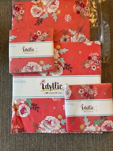 Quilt Stoff 2 Charm Packs und 1 Schicht Kuchen auch mindestens 1,5 Yards Hauptstoff