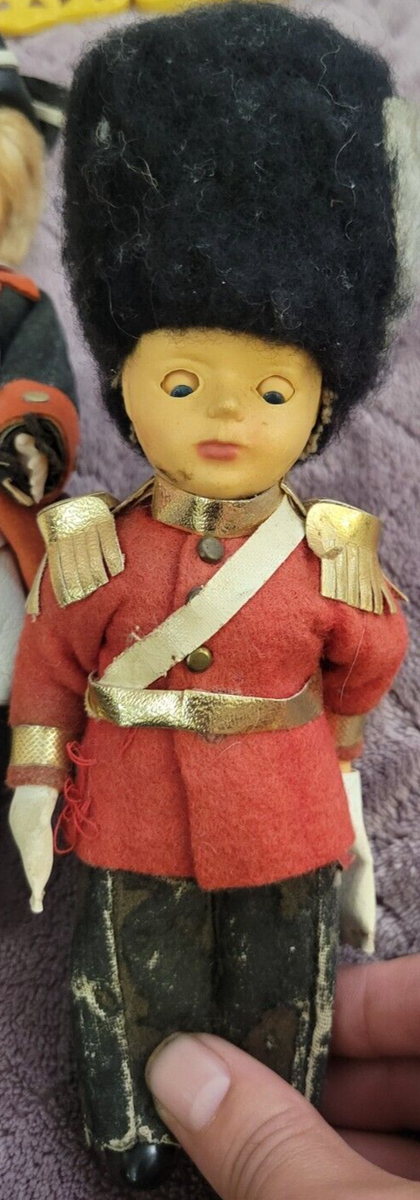 Lot Of 4 Vintage Carlson Dolls American Revolution Sleepy Eye