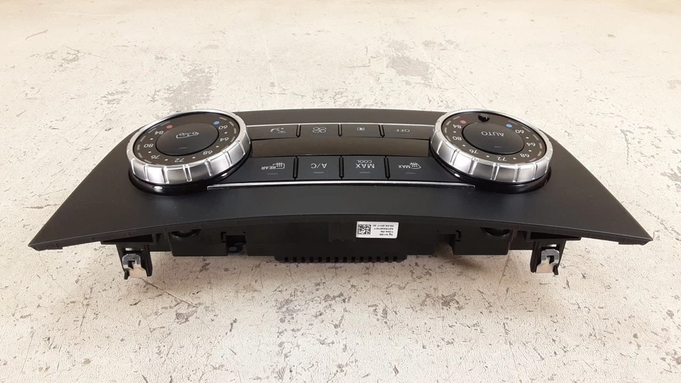 Mercedes-Benz Clase GLE 2017 temperatura automática clima aire acondicionado control de calefacción OEM LKQ Foto 3 de 4