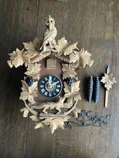 Vintage Wood Cuckoo Clock 18" Black Forest Owl , Fox, Grapes Made In Germany