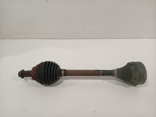 VW Passat Antriebswelle vorne links 2010-2014  CAYC