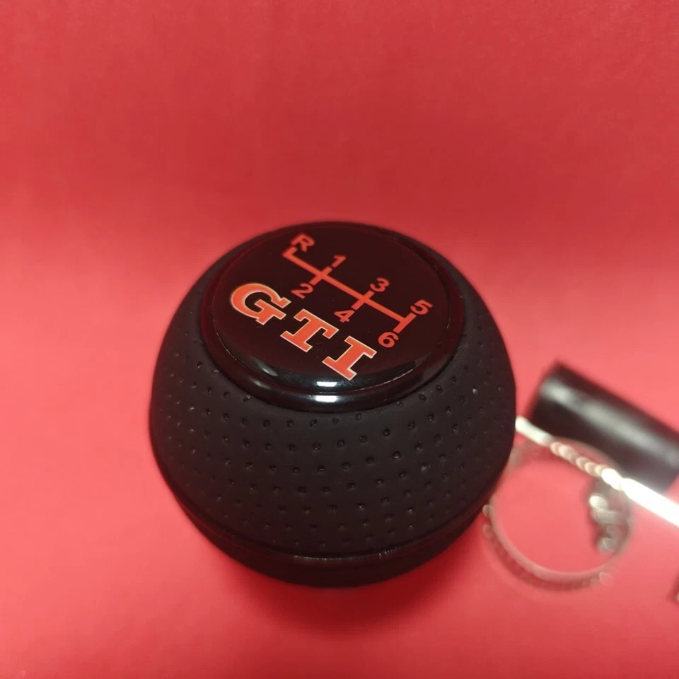 SCHWARZ LEDER 6G SCHALTKNAUF für GOLF POLO MK4 MK5 MK6 MK7 MK7.5 GTI TSI 2.0 1.8 - Bild 2 von 4