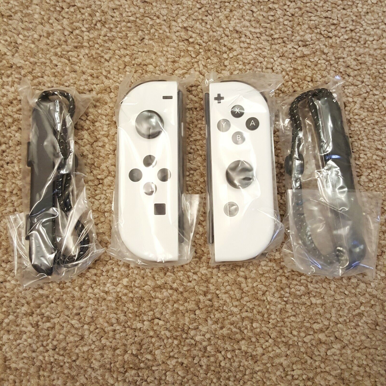 Nintendo Switch OLED Joy-Con - White