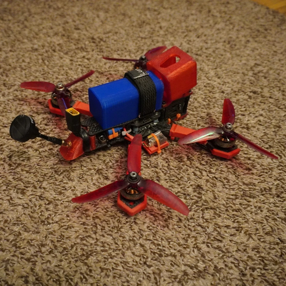 Custom Built 6S Freestyle FPV Drone With Extras (Check Description For Details) - Image 4 of 4