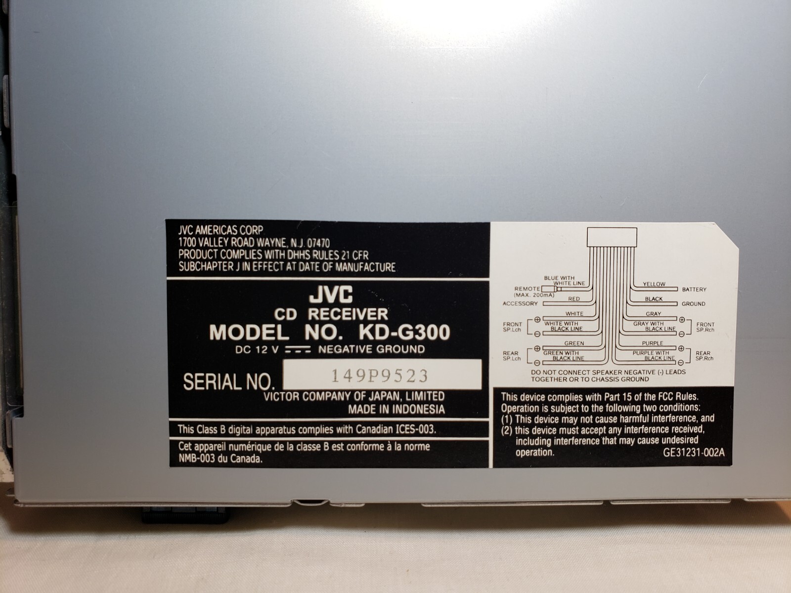 JVC KDG300 Car Stereo CD/MP3 Receiver Detachable Faceplate and