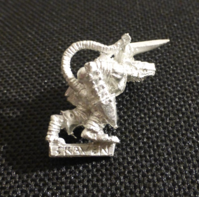 Skaven Gutter Runner Dolch Hand Spike Metal Rare OOP Classic Warhammer Mordheim