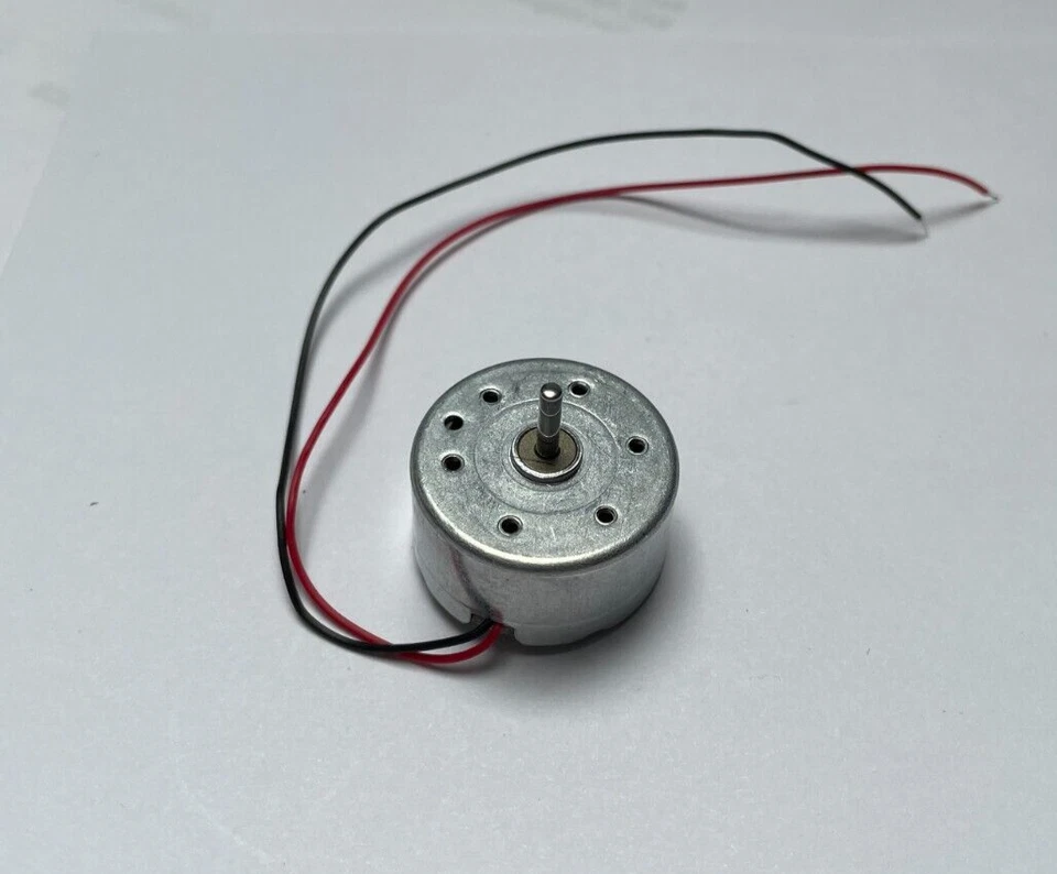 Replacement Motor for the Lemax Christmas Clock Tower 45735 - Brand New