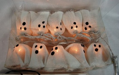 New in Box TAG Lantern Lights Fabric Ghost 10 Lights Indoor Use Only Halloween
