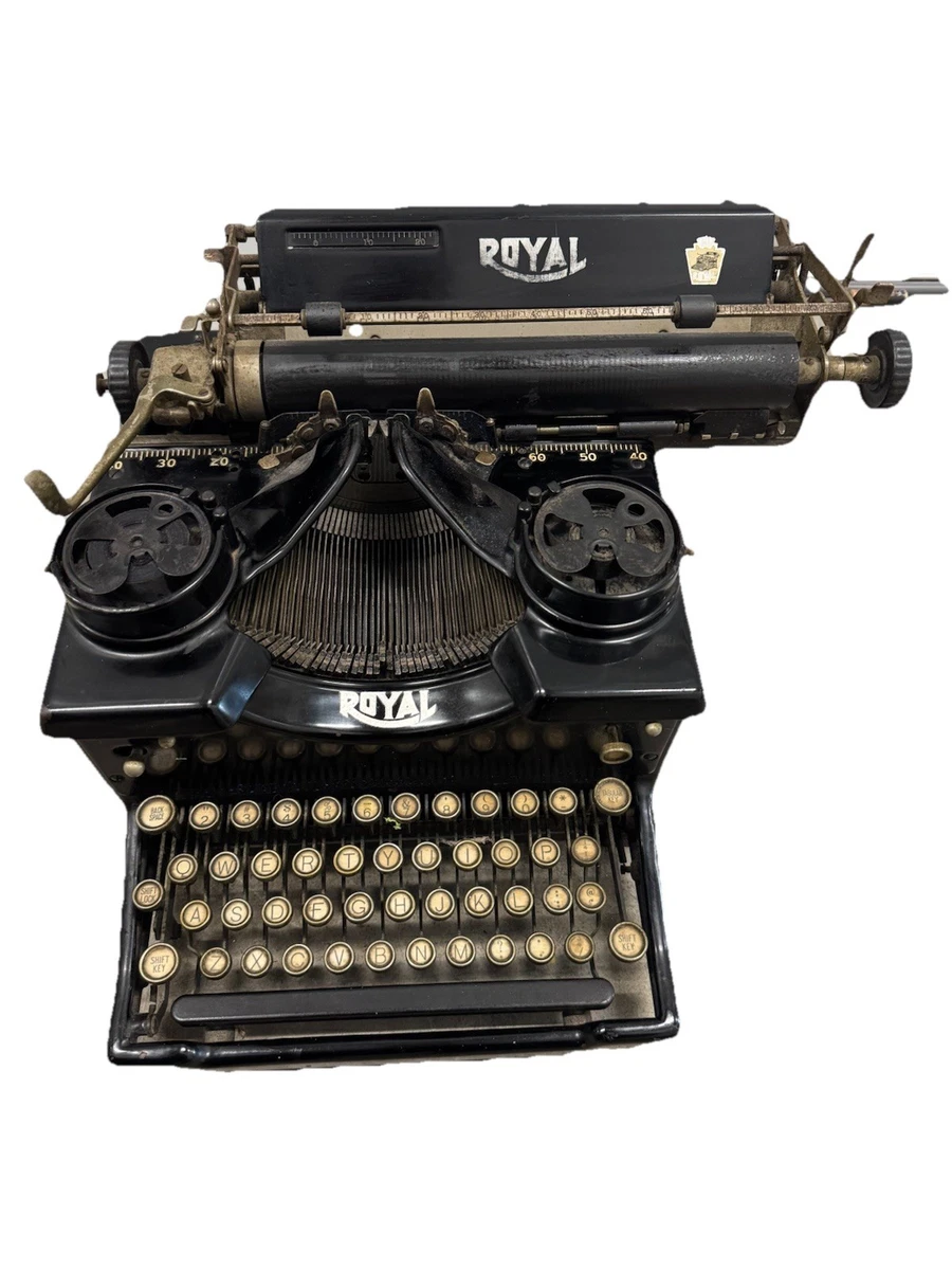 Royal Model 10 Typewriter In Collectible Typewriters for sale | eBay
