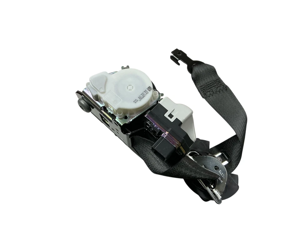 2015 16 17 18 19 2020 Cadillac Escalade левый боковой ремень безопасности черный 84324456 - Изображение 4 из 4