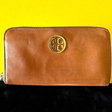 Tory Burch Continental Envelope Wallet Brown Leather Zip Around Gold Logo 