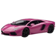 AutoArt Signature 74660 1 18 LAMBORGHINI AVENTADOR LP720 4 (PINK)
