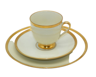 Kaffeetasse, Untertasse, Kuchenteller von Fürstenberg Fürstin 01650 Goldrand