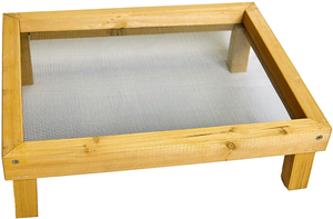 Ruddings Wood Wooden Ground Wild Bird Feeder Mesh Table