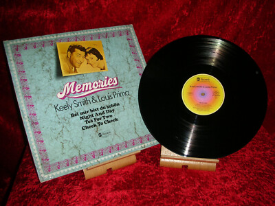 LOUIS PRIMA & KELLY SMITH - Memories (Cover + Vinyl Hervorragend erhalten) Ger.
