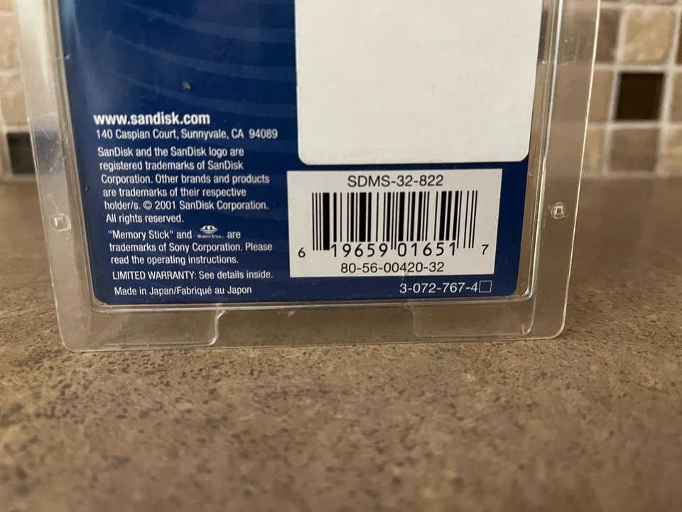 SANDISK 32 MB MEMORY STICK SDMS-32-822. J1-3 - Image 4 of 4