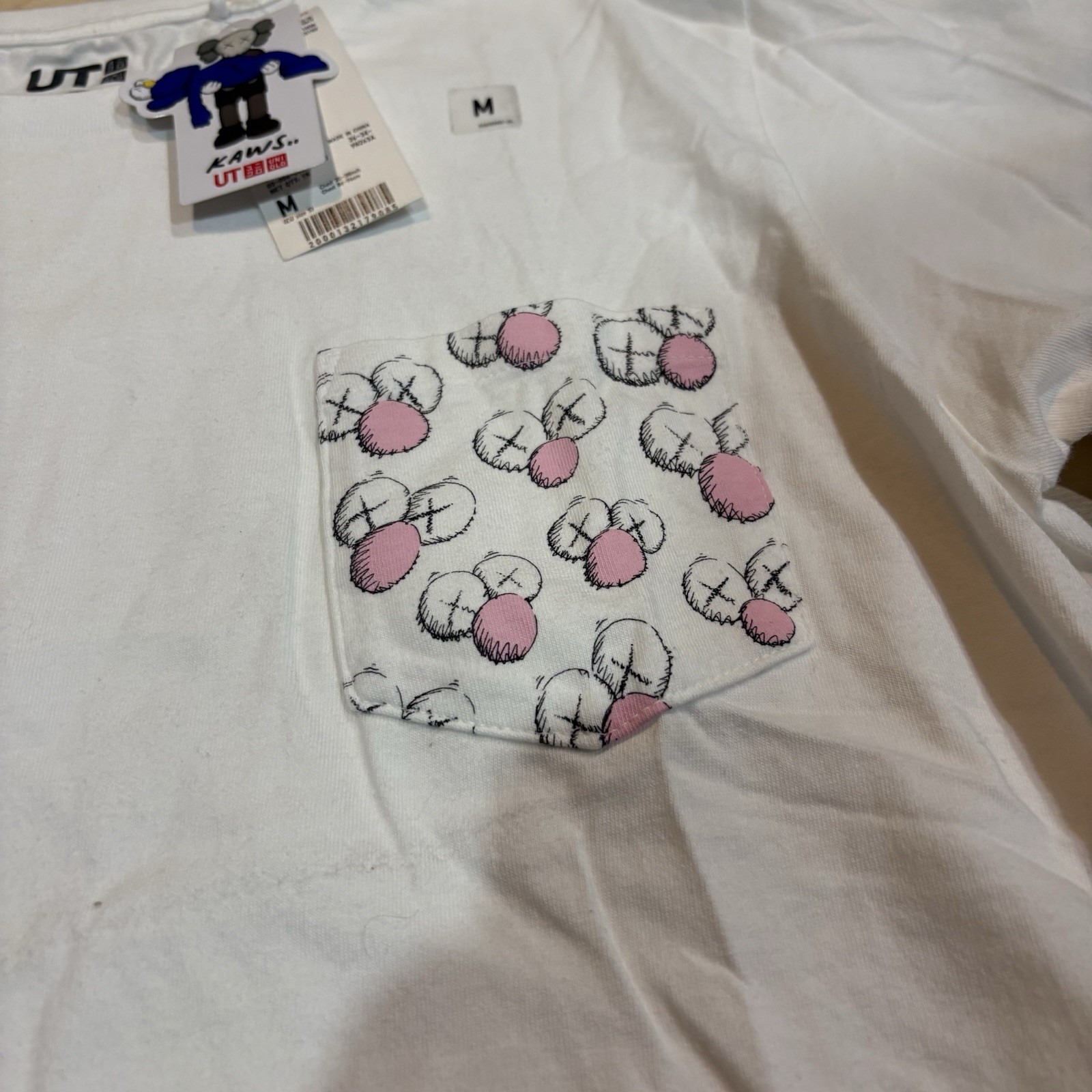 KAWS x Uniqlo BFF Pocket T-Shirt White Men's Size M, XL New thumbnail 2
