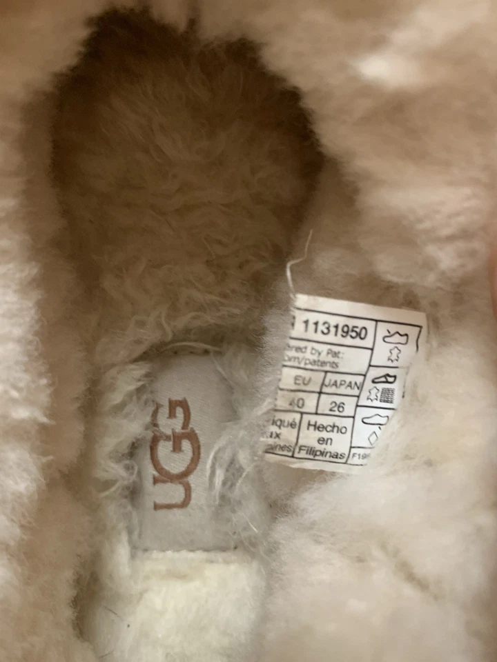 Zapatillas UGG Natural Clásicas Para Mujer Acogedoras Botín Piel de Oveja, Talla US 9 Foto 3 de 4