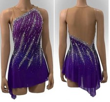 Y-17 Ice Skating Performance Costume with Gradient Color Scheme