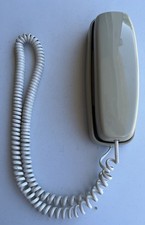 VINTAGE AT T TRIMLINE 230 Pushbutton Memory Telephone Gray Handpiece Corded