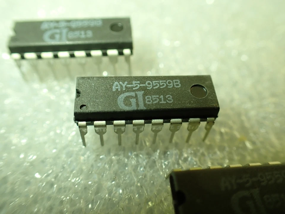 AY-5-9559B (3 CHIPS PER SALE) TELEPHONE CIRCUIT, MULTI FREQ. DIALER, CMOS, DIP16 - Image 3 of 3