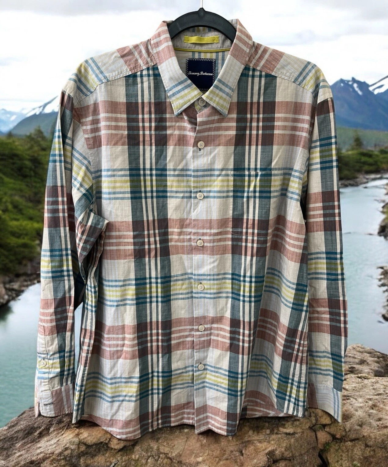 Tommy Bahama Shirt Mens SIZE Large Striped Plaid 100% Cotton Button Up