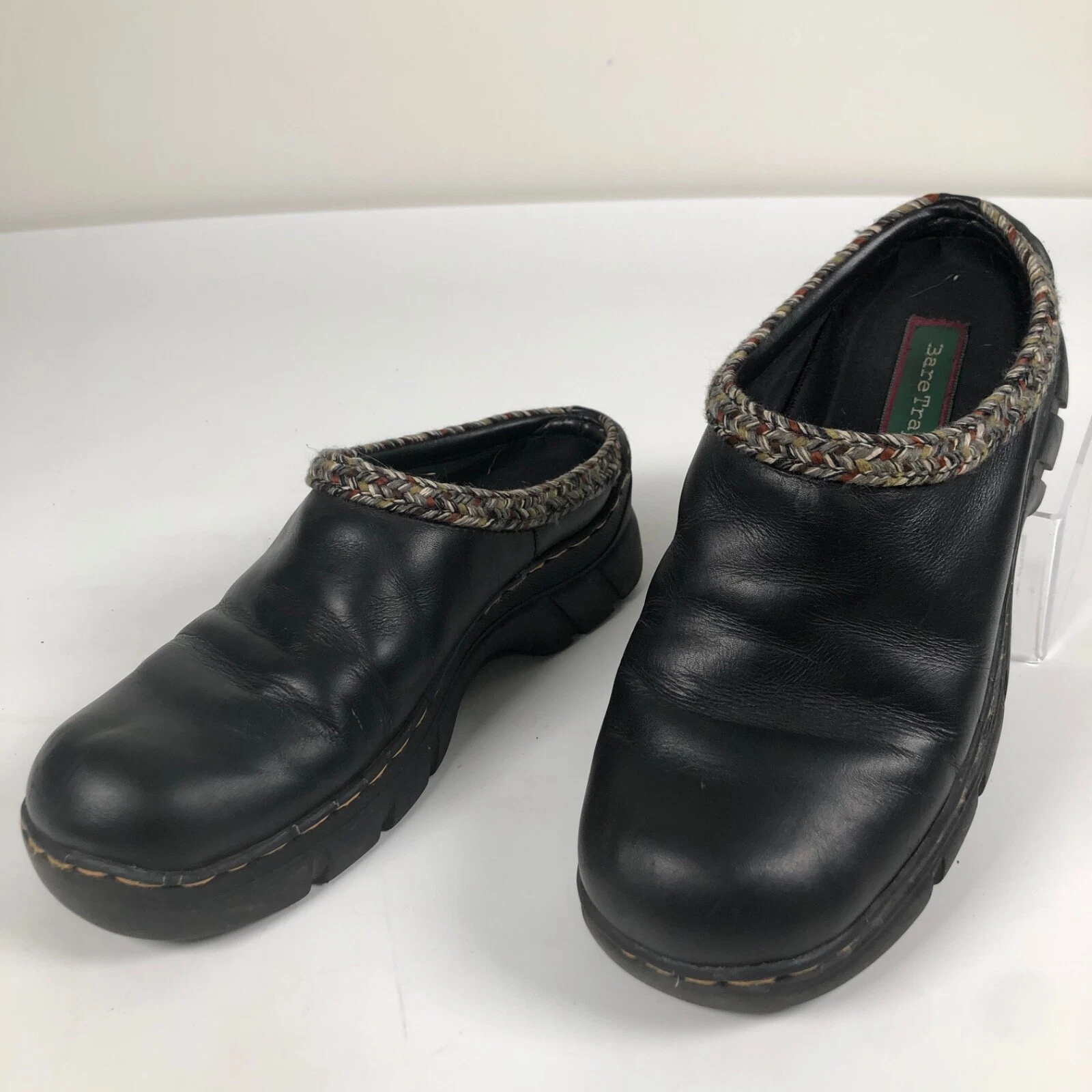 Bare Traps Womens 9.5 M Black Leather Casual Clogs Shoes