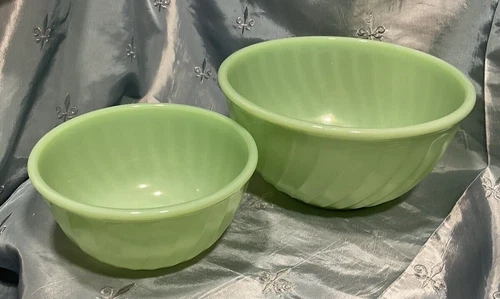 Vintage Fire King Oven Ware Green Jadeite Jane Ray 6" AND 8" BOWL