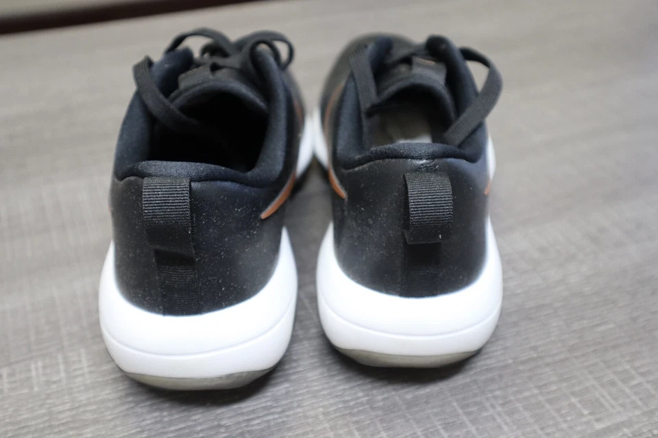Nuevos botines de golf para mujer Nike Roshe G Tour zapatos negros bronce AR5582-001 talla 9 Foto 4 de 4