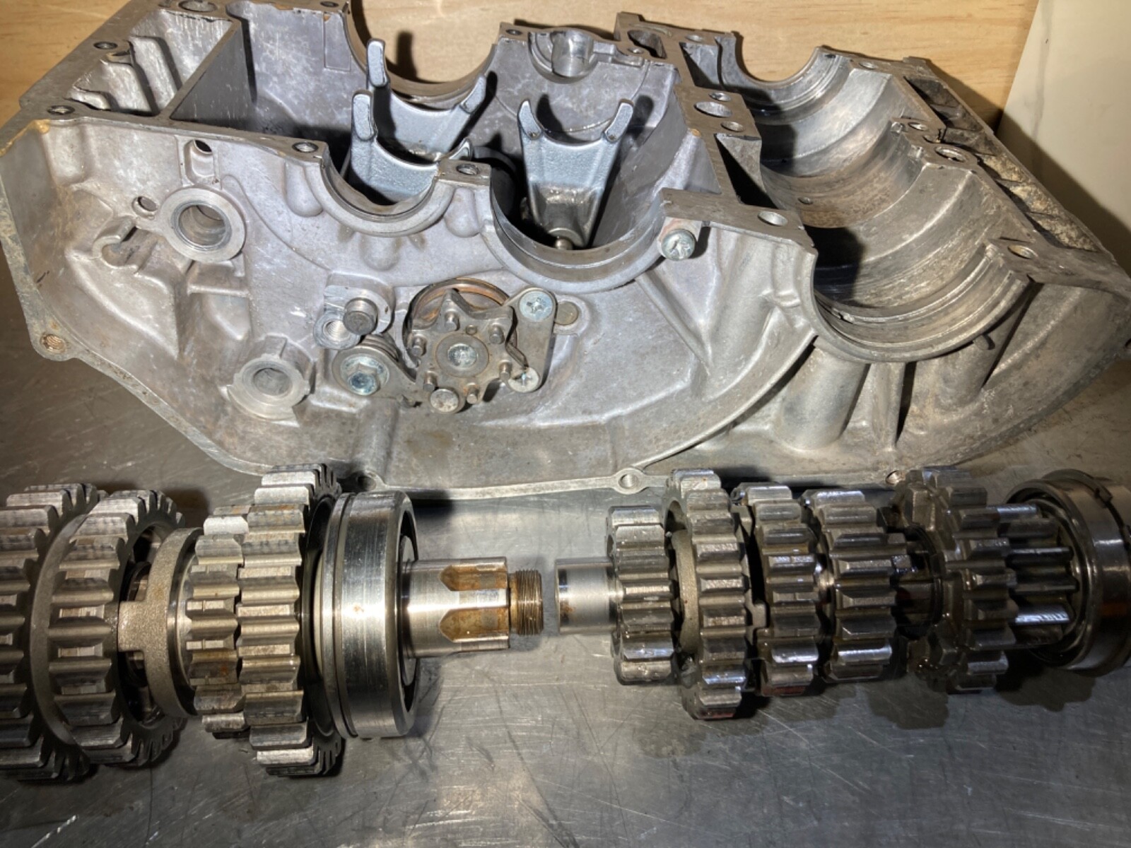 Yamaha Banshee transmission gears crankcase bottom engine LOWER ONLY