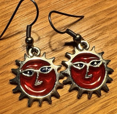 Celestial Red Sun Silver Tone Funky Artsy Mod Dangle 80s Earrings Shades Smile