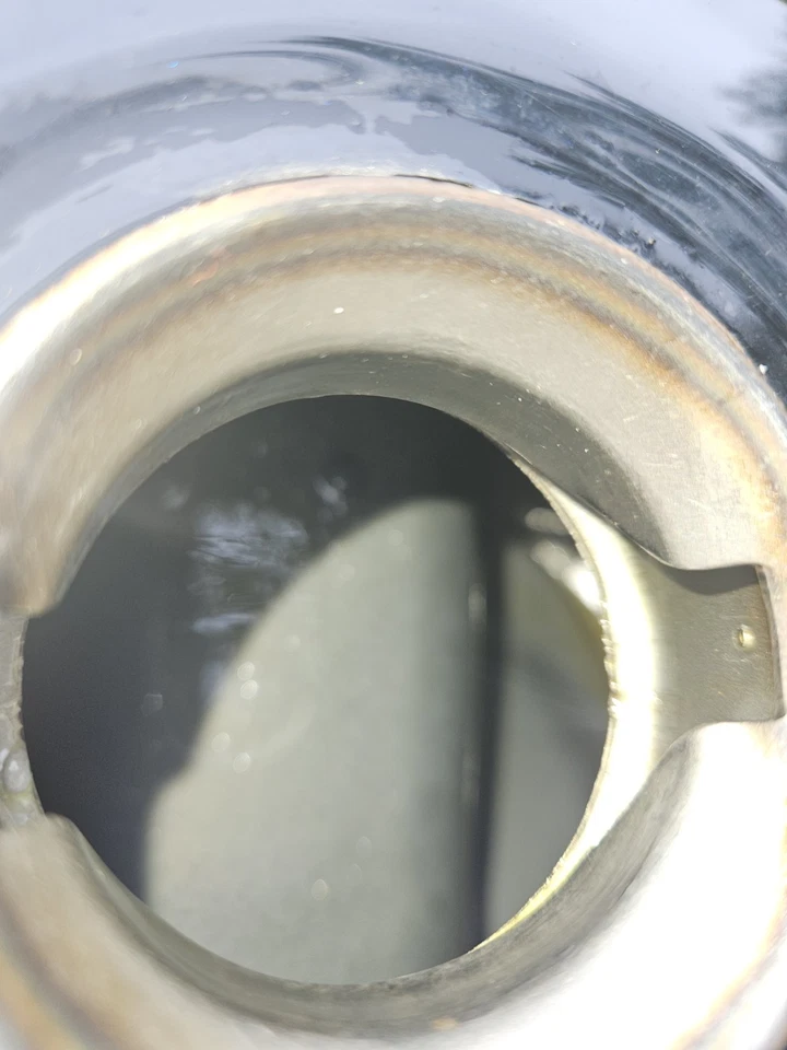 Suzuki Marauder GZ250 250 2010 tanque de gasolina negro con llave Foto 2 de 4