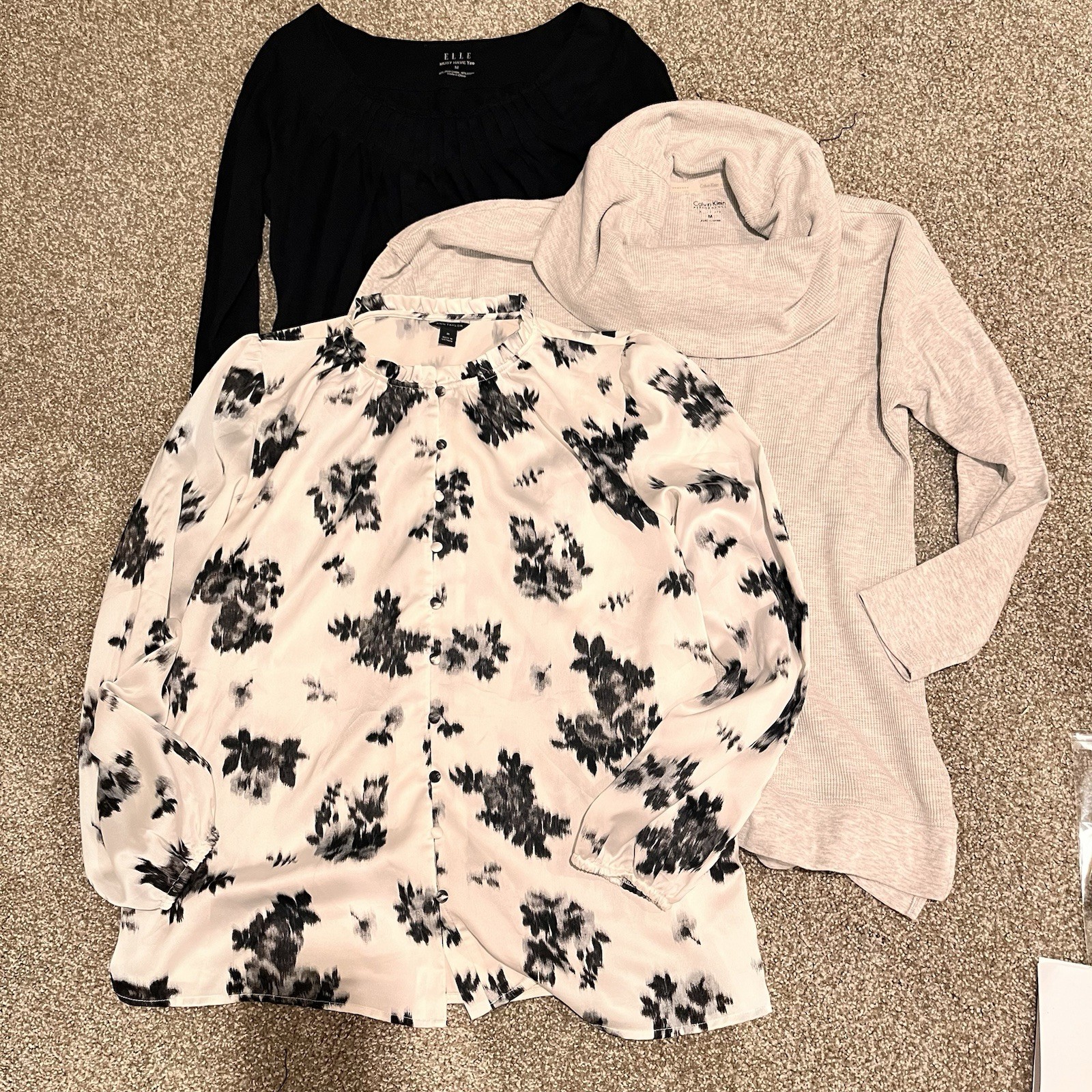 Multiple Womens Tops Medium Black White Ann Taylo… - image 1