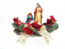 Illuminated Baby Jesus Nativity Scene Manger Christmas Holiday Scenes Wreath