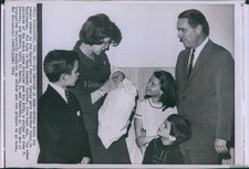 1964 Sargent Shriver Family Meets Newest Member Mark Wirephoto 6X8 Vintage