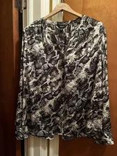 Sharp SIMPLY VERA Vera Wang Snakeskin Long Sleeve Blouse Sz XXL