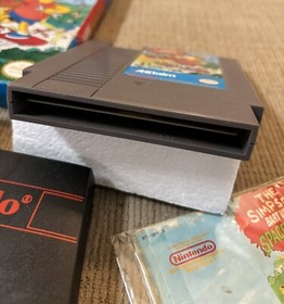 The Simpsons: Bart vs Space Mutants complete in box nintendo nes factory