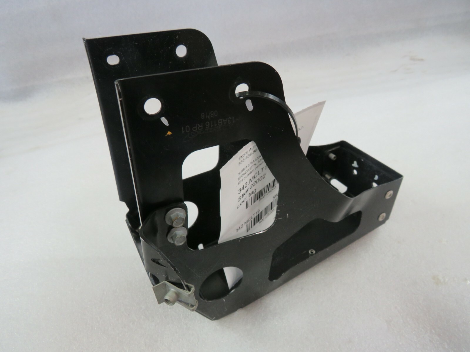 Mclaren 600LT, RH, Right, Quarter Panel Support Bracket, Used, P/N 13AB116RP
