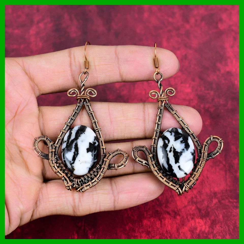 Pendientes de gancho colgantes envueltos en alambre de piedras preciosas turquesa búfalo blanco cobre Foto 2 de 4