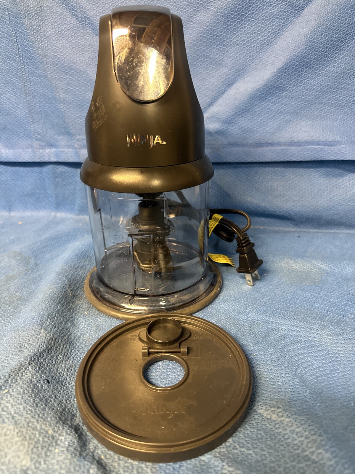 Ninja Food Chopper EXPRESS 16oz with Blade and Lid for Quick Chopping-image