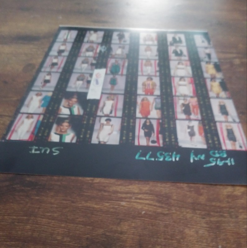 Chinese American ANNA SUI Fashion Show Contact Sheet Models Catwalk KATE MOSS 95