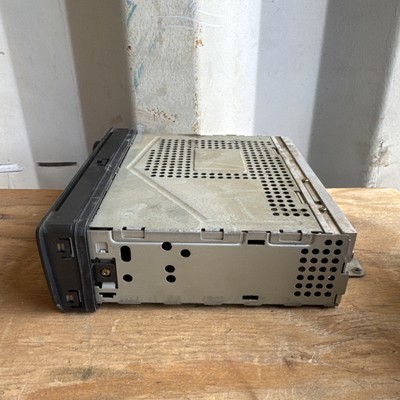 1992-1995 Honda Civic Factory radio Part Number 08A52-SR0-1G0 for