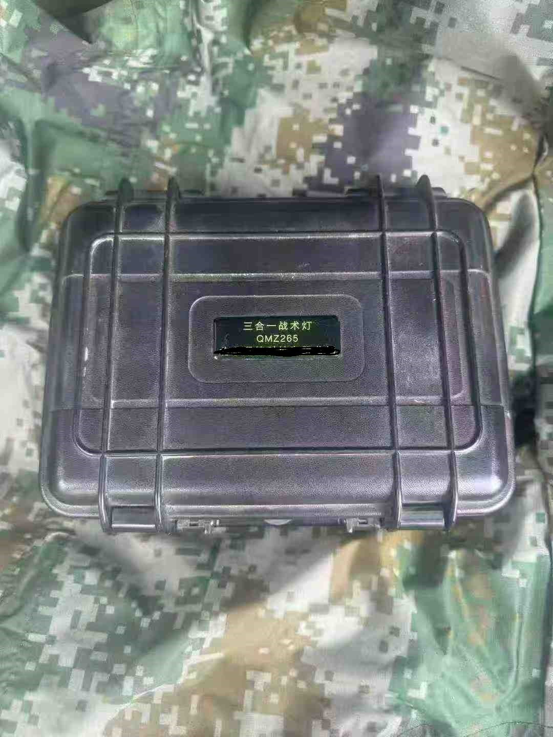 Chinese PLA  QMZ265 Tactical Flash Light Special force combat  3 in 1 used