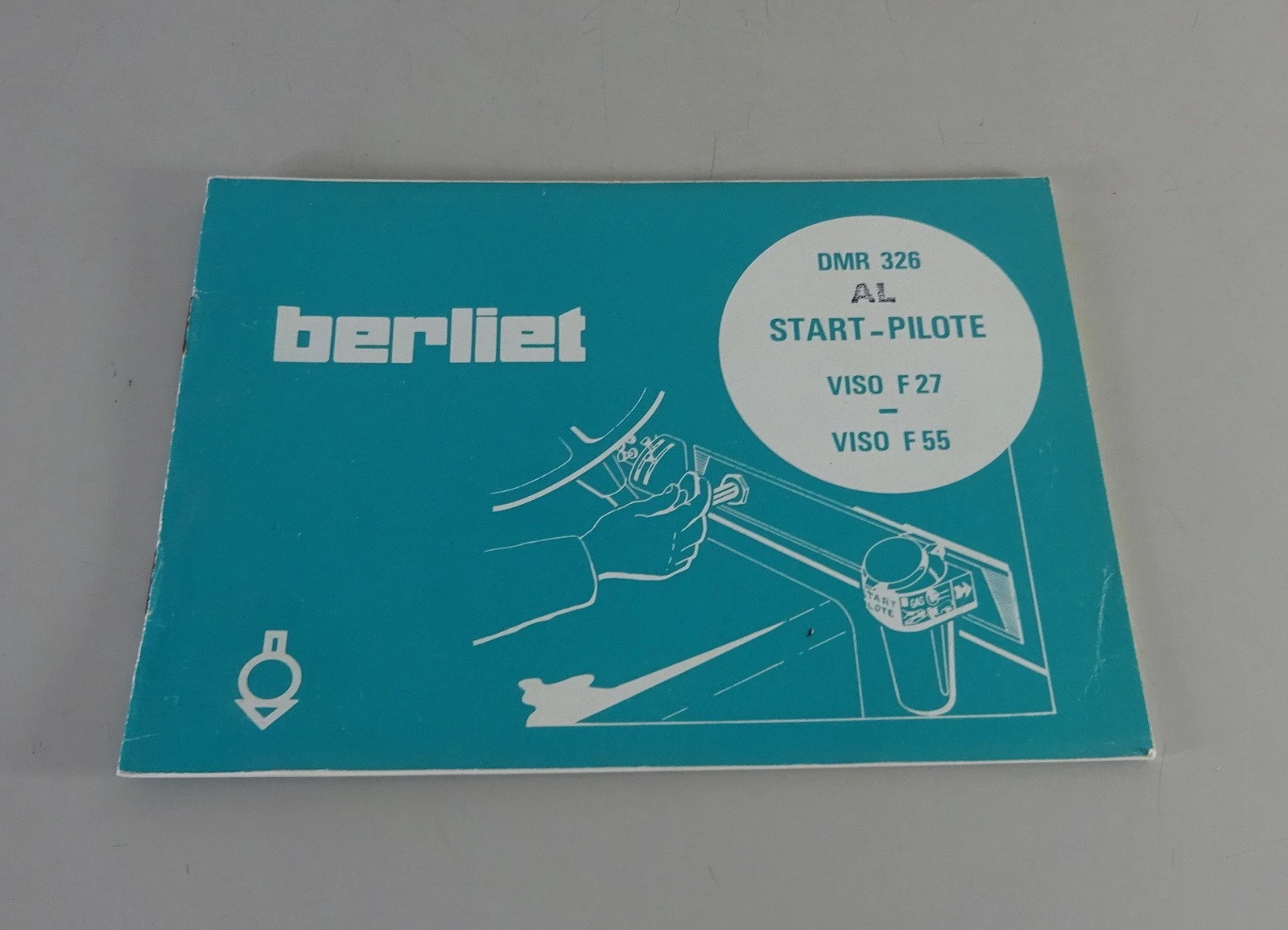 Operating Manual / Handbook Renault Truck Berliet Start-Pilote Stand 06/1977