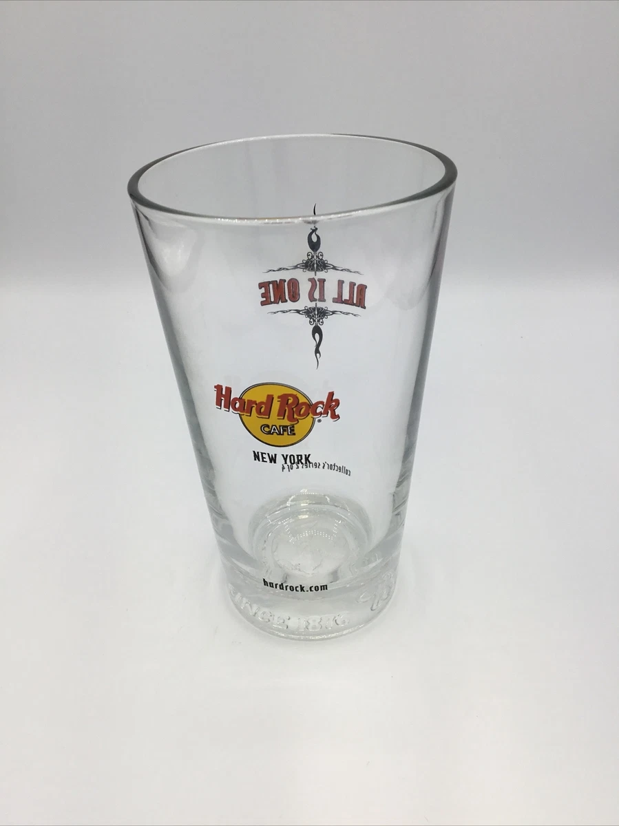 B'z Hard Rock Cafe パイントグラス　新品未使用 B'z Hard Rock Cafe パイントグラス - メルカリ