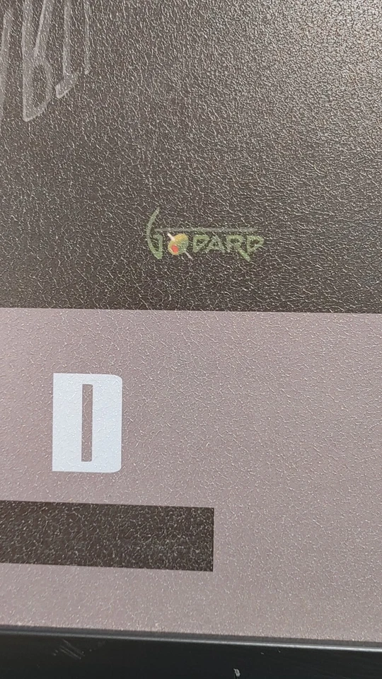 Tablero de lienzo estampado Michael Godard Martini Club Vegas enmarcado Foto 3 de 4