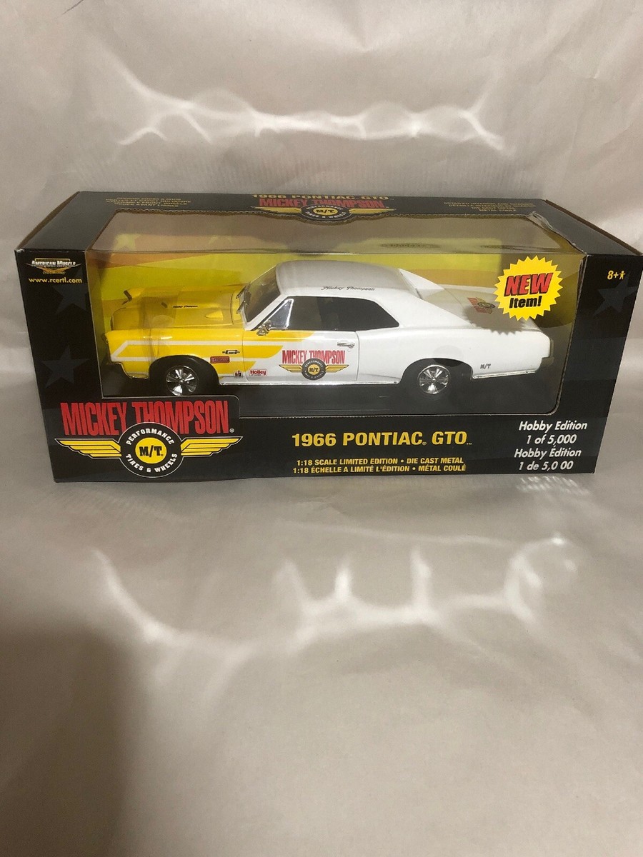 1966 Pontiac GTO Mickey Thompson 1:18 Ertl American Muscle