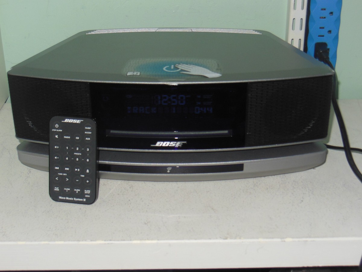 Bose Wave SoundTouch Music System IV Bluetooth With Pedestal CD