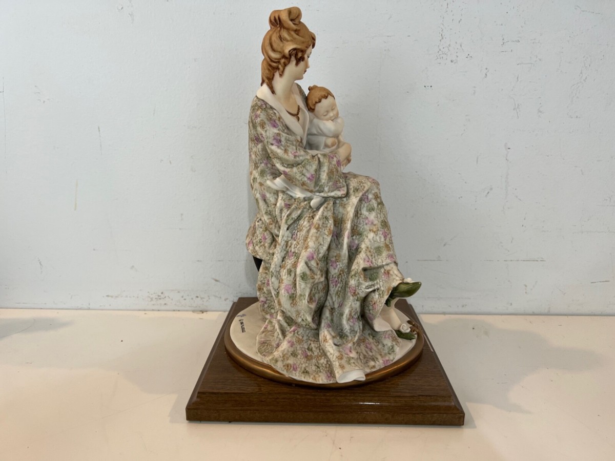 Vintage Giuseppe Armani Florence Porcelain Mother & Child